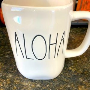 RAE DUNN Aloha mug!!